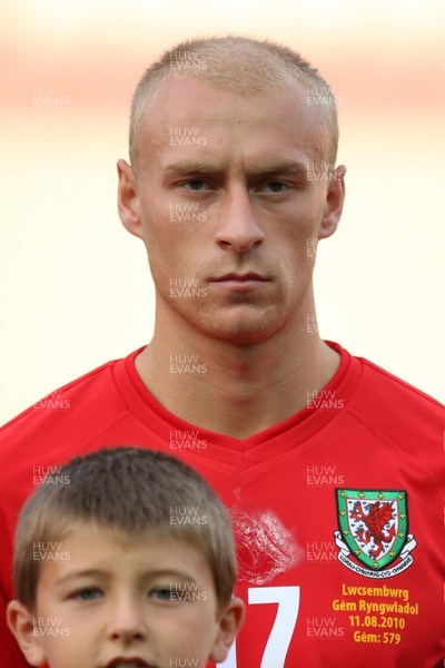 11.08.10 .. Wales v Luxembourg, .Friendly International, Llanelli -  Wales' David Cotterill          