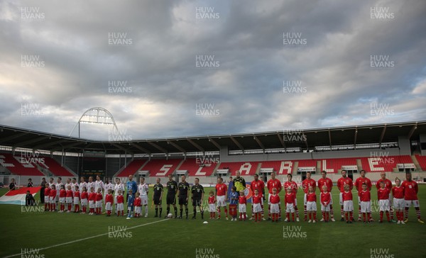 11.08.10 .. Wales v Luxembourg, .Friendly International, Llanelli -  Wales and Luxembourg lineup before the start of the match  