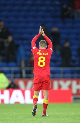 11013 - Wales v Macedonia, World Cup 2014 Qualifying - Wales' Craig Bellamy applauds the crowd at the end of his final home match for Wales(c) Huw Evans Picture Agency, Cardiff
