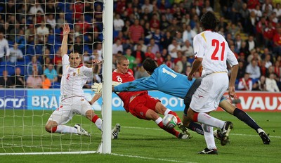 02.09.11 - Wales v Montenegro, Euro 2012 Qualifying -  Wales' Steve Morison scores goal  