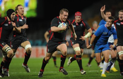 26.09.11 - Wales v Namibia - Rugby World Cup 2011 - Gethin Jenkins of Wales runs in to score try. 