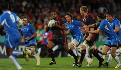 26.09.11 - Wales v Namibia - Rugby World Cup 2011 - Aled Brew of Wales runs in to score try. 