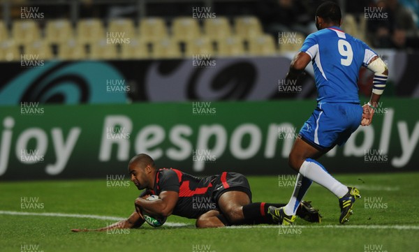 26.09.11 - Wales v Namibia - Rugby World Cup 2011 - Aled Brew of Wales runs in to score try. 