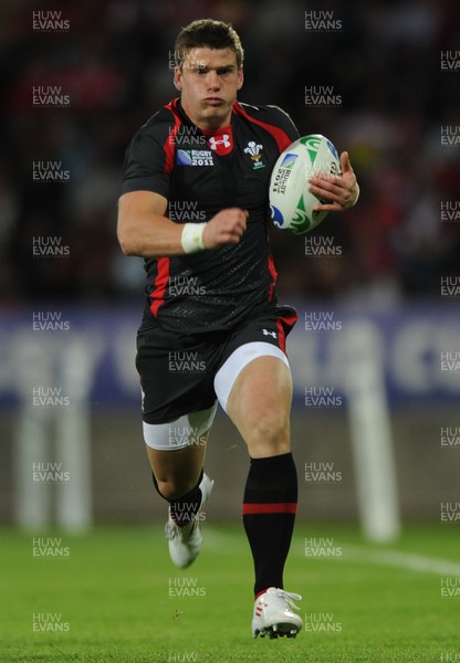26.09.11 - Wales v Namibia - Rugby World Cup 2011 - Scott Williams of Wales. 