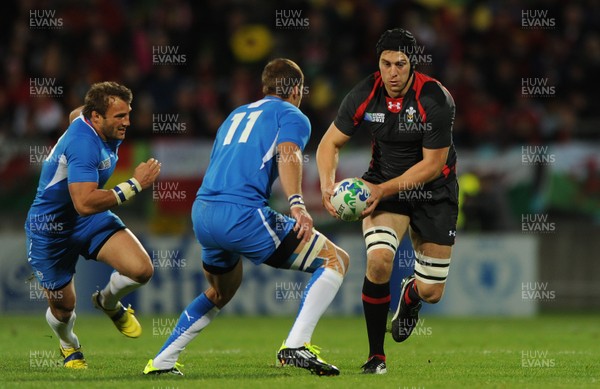 26.09.11 - Wales v Namibia - Rugby World Cup 2011 - Ryan Jones of Wales takes on Danie Dames of Namibia. 