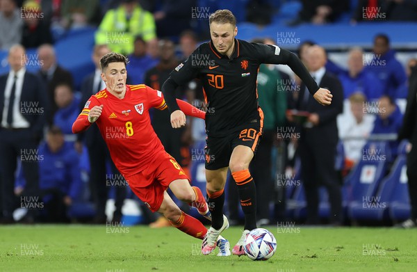 080622 - Wales v Netherlands, UEFA Nations League - Teun Koopmeiners of Netherlands is challenged by Harry Wilson of Wales