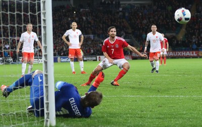 131115 - Wales v Netherlands, Vauxhall International Friendly - Joe Allen of Wales has his penalty shot saved by Netherlands goalkeeper Jasper Cillessen