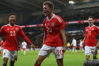 131115 - Wales v Netherlands, Vauxhall International Friendly - Emyr Huws of Wales celebrates after scoring Wales' second goal