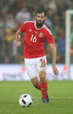 131115 - Wales v Netherlands, Vauxhall International Friendly - Joe Ledley of Wales