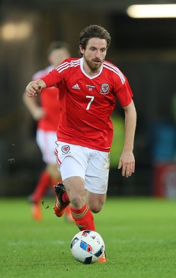 131115 - Wales v Netherlands, Vauxhall International Friendly - Joe Allen of Wales