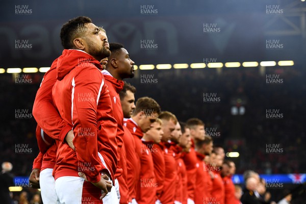 051122 - Wales v New Zealand - Autumn Nations Series - Taulupe Faletau during the anthems