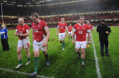 07.11.09 - Wales v New Zealand - Invesco Perpetual Series 2009 - Tom Shanklin, Alun Wyn Jones, Bradley Davies and Paul James of Wales look dejected at the end of the game. 