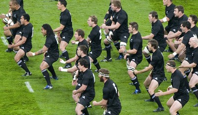 07.11.09 - Wales v New Zealand - Invesco Perpetual Series 2009 - New Zealand perform the Haka. 