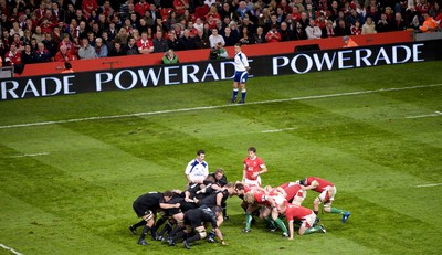 07.11.09 - Wales v New Zealand - Invesco Perpetual Series 2009 - 