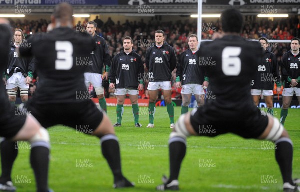 07.11.09 - Wales v New Zealand - Invesco Perpetual Series 2009 - New Zealand perform the Haka. 