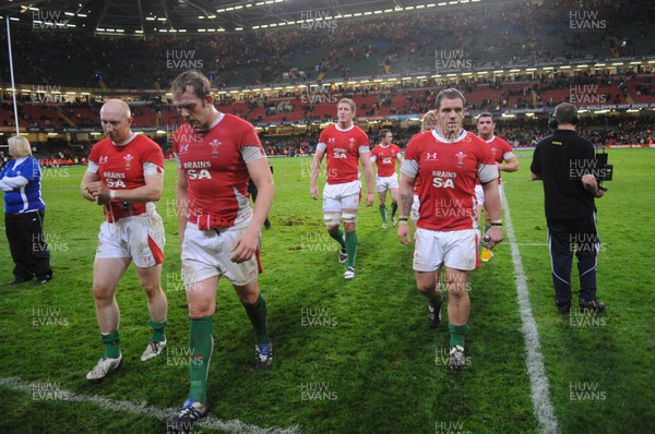 07.11.09 - Wales v New Zealand - Invesco Perpetual Series 2009 - Tom Shanklin, Alun Wyn Jones, Bradley Davies and Paul James of Wales look dejected at the end of the game. 