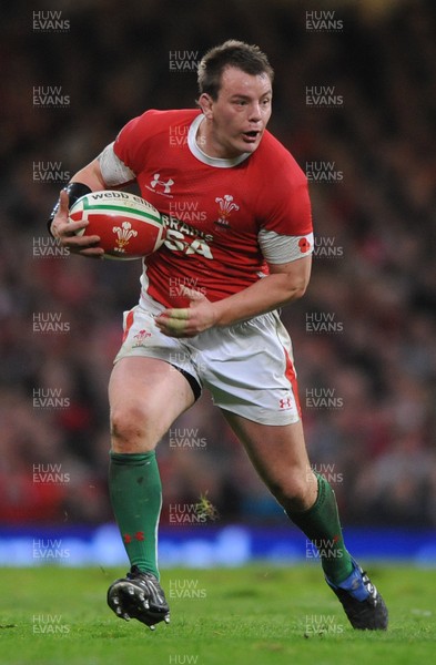 07.11.09 - Wales v New Zealand - Invesco Perpetual Series 2009 - Matthew Rees of Wales. 