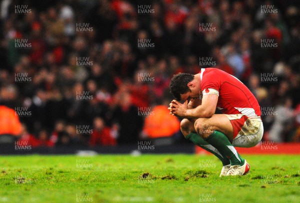 07.11.09 - Invesco Perpetual international Rugby, Wales v New Zealand Wales' Jamie Roberts at the end of the match 