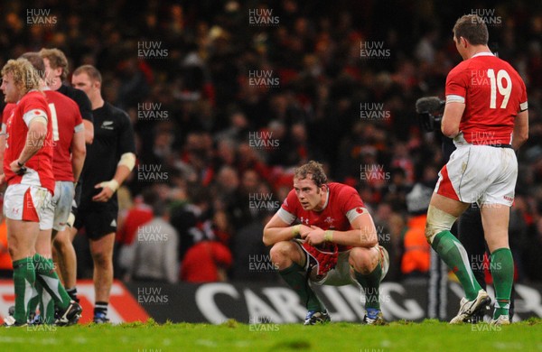 07.11.09 - Invesco Perpetual international Rugby, Wales v New Zealand Wales' Alun Wyn Jones at the end of the match 