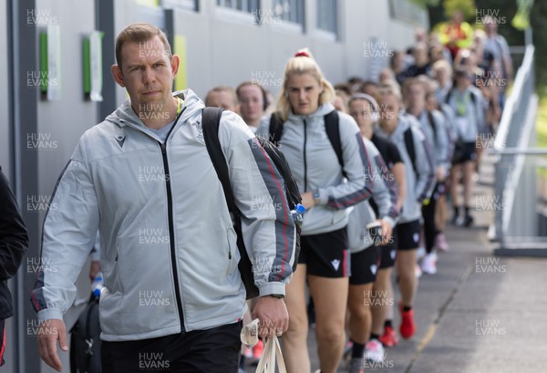 161022 - Wales v New Zealand, Women’s Rugby World Cup 2021, Pool A - Wales head coach Ioan Cunningham leads the Wales squad as they arrive at Waitakere Stadium ahead of their match against New Zealand