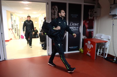 221114 - Wales v New Zealand All Blacks - Dove Men Care -Sam Warburton of Wales arrives