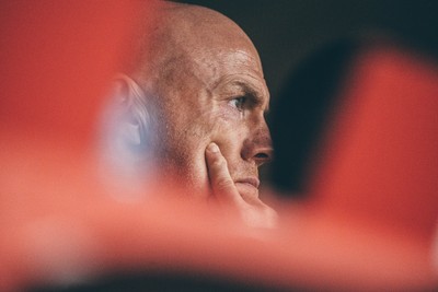221125 - Wales v New Zealand - Quilter Nations Series - Wales Coach Steve Tandy looks on during the game 