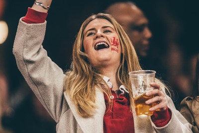 221125 - Wales v New Zealand - Quilter Nations Series - Wales Fans inside the stadium during the game 