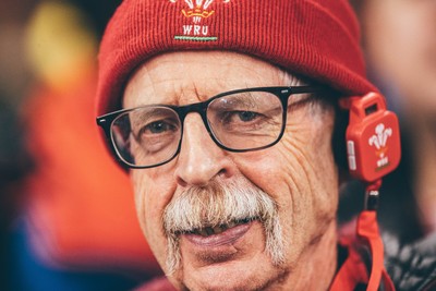 221125 - Wales v New Zealand - Quilter Nations Series - Wales Fans inside the stadium during the game 