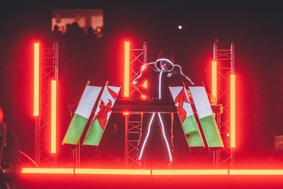 221125 - Wales v New Zealand - Quilter Nations Series - Half Time Stickmen Project Show 