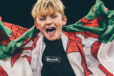221125 - Wales v New Zealand - Quilter Nations Series - Wales Fans inside the stadium during the game 