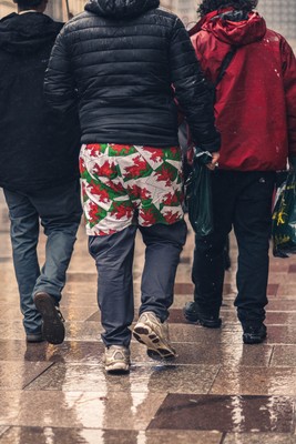 221125 - Wales v New Zealand - Quilter Nations Series - Fans ahead of the game 