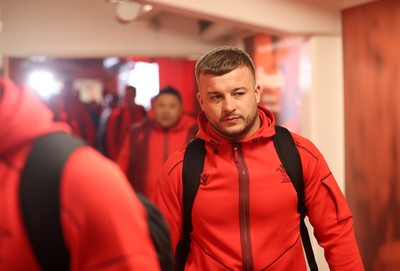 221125 - Wales v New Zealand All Blacks - Quilter Nations Series - Harri Deaves of Wales arrives at the stadium