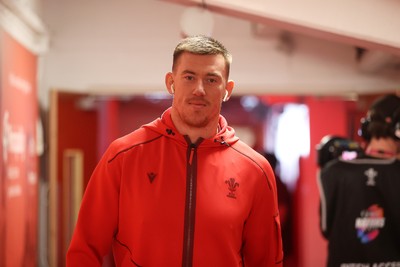 221125 - Wales v New Zealand All Blacks - Quilter Nations Series - Adam Beard of Wales arrives at the stadium