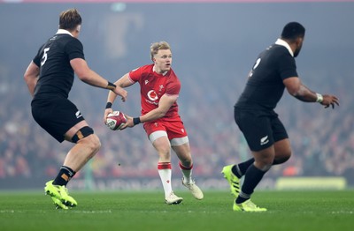 221125 - Wales v New Zealand All Blacks - Quilter Nations Series - Blair Murray of Wales 
