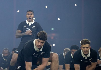 221125 - Wales v New Zealand All Blacks - Quilter Nations Series - All Blacks perform the haka
