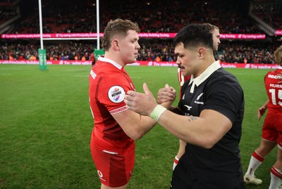 221125 - Wales v New Zealand All Blacks - Quilter Nations Series - Brodie Coghlan of Wales shakes hands with the opposition at full time