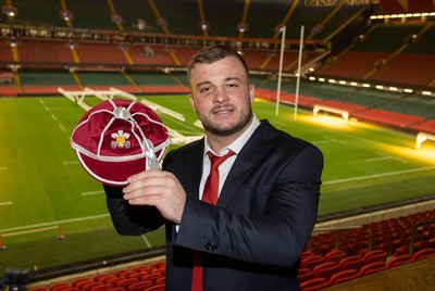 221125 - Wales v New Zealand All Blacks - Quilter Nations Series - New cap Harri Deaves of Wales 