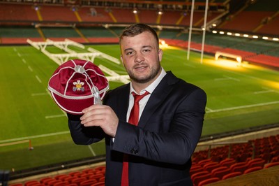 221125 - Wales v New Zealand All Blacks - Quilter Nations Series - New cap Harri Deaves of Wales 