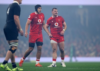 221125 - Wales v New Zealand All Blacks - Quilter Nations Series - Dafydd Jenkins and Dewi Lake of Wales 