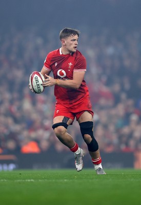 221125 - Wales v New Zealand All Blacks - Quilter Nations Series - Alex Mann of Wales 