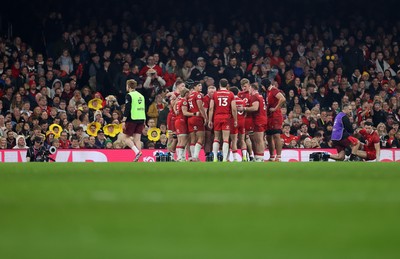 221125 - Wales v New Zealand All Blacks - Quilter Nations Series - Wales look on