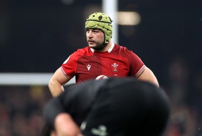 221125 - Wales v New Zealand All Blacks - Quilter Nations Series - Harri Deaves of Wales 