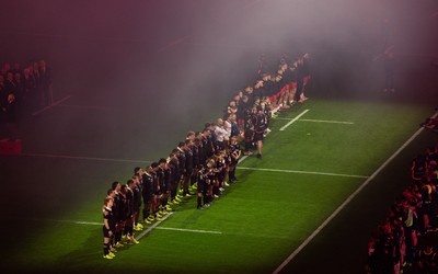 221125 - Wales v New Zealand, Quilter Nations Series - The teams line up for the anthems ahead of the match