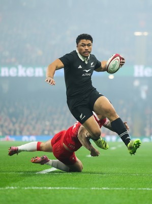 221125 - Wales v New Zealand, Quilter Nations Series - Caleb Clarke of New Zealand races in to score try