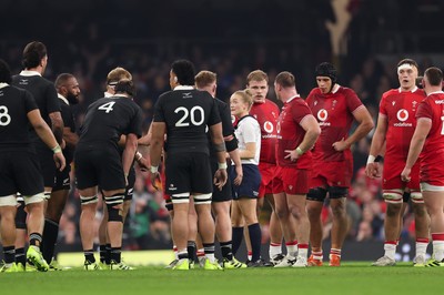 221125 - Wales v New Zealand, Quilter Nations Series -  Referee Hollie Davidson during the match