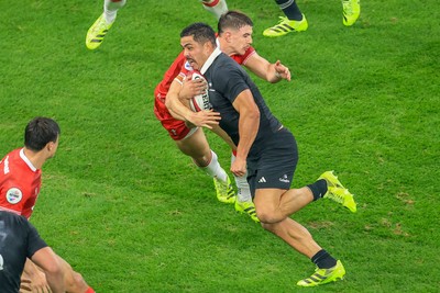 221125 - Wales v New Zealand - Quilter Nations Series - Anton Lienert-Brown of New Zealand 