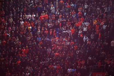 221125 - Wales v New Zealand - Quilter Nations Series - Fans during pre game show