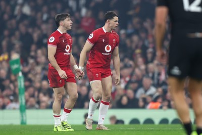 221125 - Wales v New Zealand - Quilter Nations Series - Dan Edwards and Tom Rogers of Wales