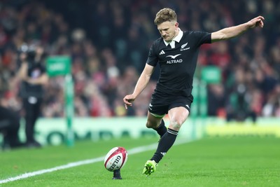 221125 - Wales v New Zealand - Quilter Nations Series - Damian McKenzie of New Zealand kicks a conversion