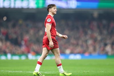 221125 - Wales v New Zealand - Quilter Nations Series - Dan Edwards of Wales